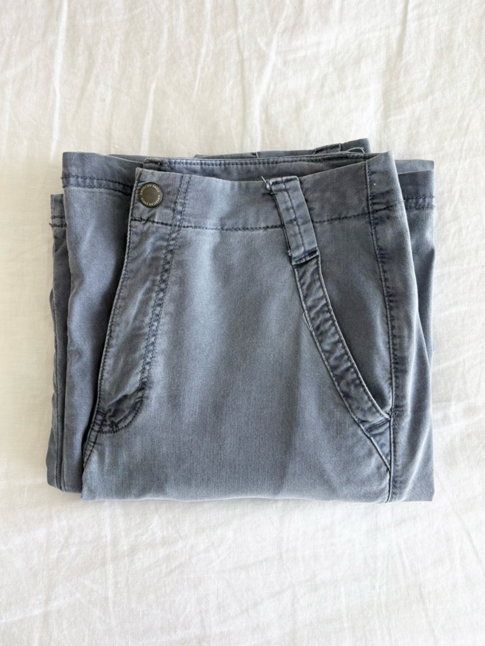 American Eagle Blue Super High Rise Baggy Wide Leg Cargo Pants